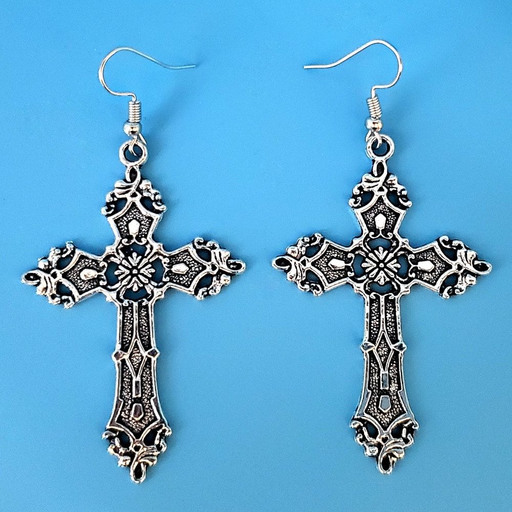 Silver Gothic Cross Earrings
